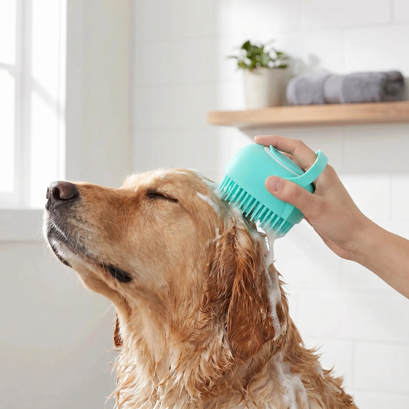 Bürste Mit Integriertem Shampoo-Behälter -  Foambrush