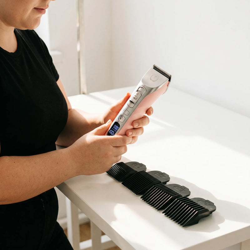 Kabelloser Haarschneider Mit LCD-Display -  GroomPulse