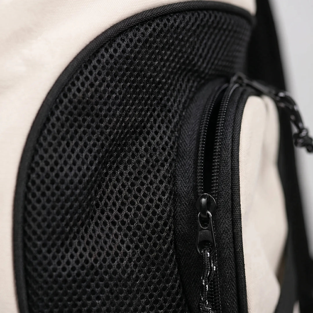 Vorne Getragener Haustierrucksack -  Purrpack